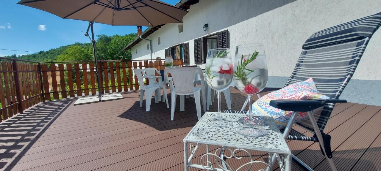 Apartma Pr' Ivani Miskorinovi Breginj エクステリア 写真