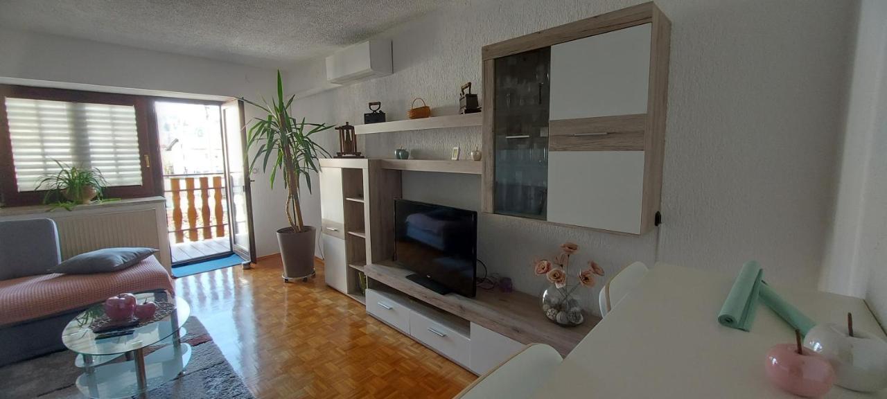 Apartma Pr' Ivani Miskorinovi Breginj エクステリア 写真